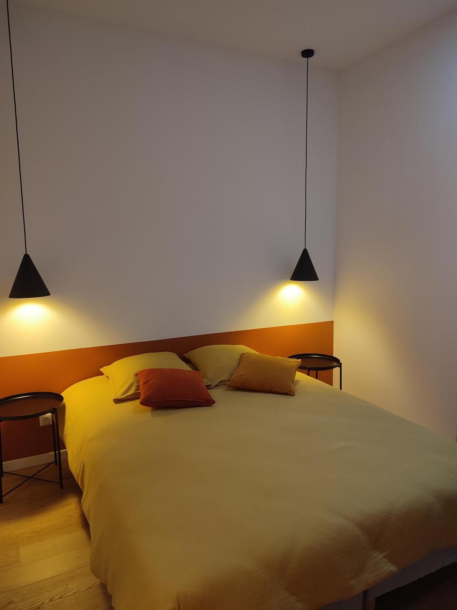 Le Petit 1881 Apartment Ampuis Ngoại thất bức ảnh
